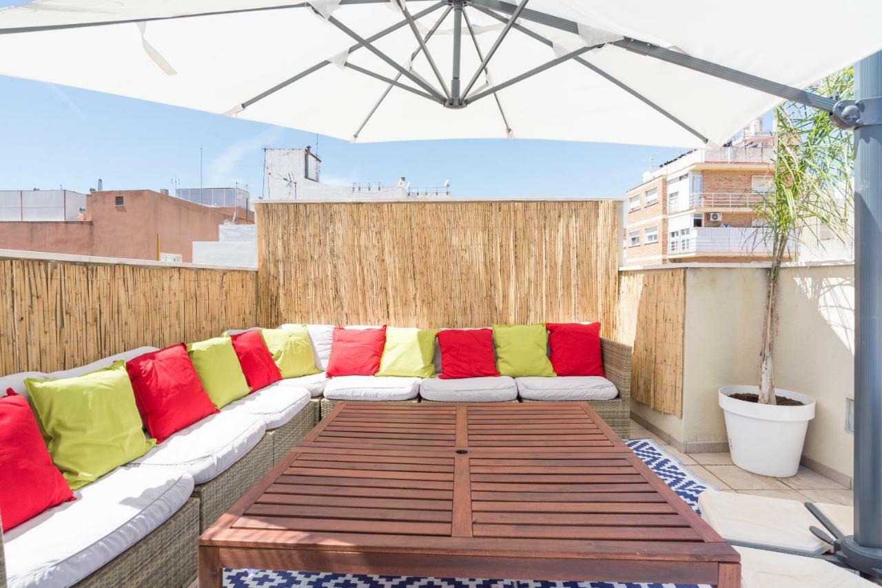 Ma1A-Apt With Rooftops With Palms Close To Old Town มาลากา ภายนอก รูปภาพ